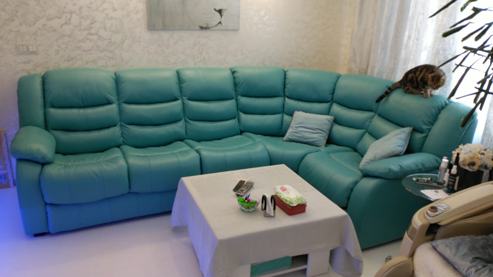 Перетяжка дивана на дому. Новосиньково