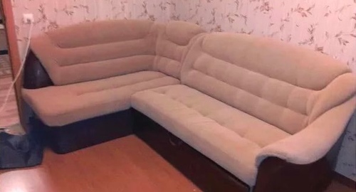 Перетяжка углового дивана. Новосиньково