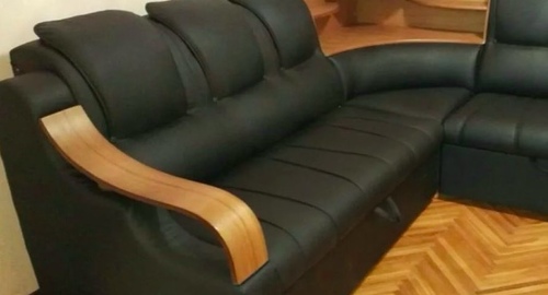 Перетяжка кожаного дивана. Новосиньково